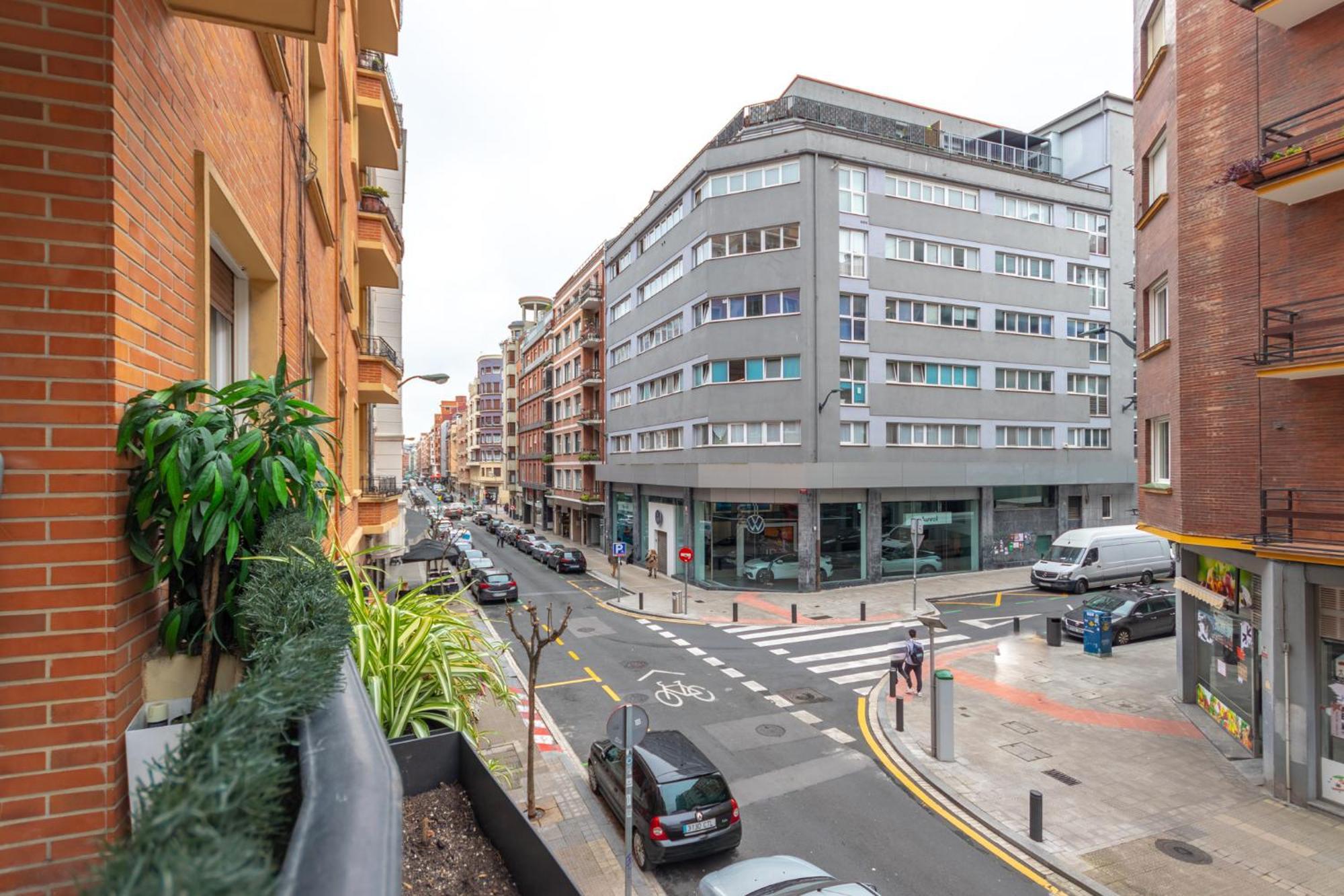 Apartamento En Licenciado Poza Bilbao Exterior foto